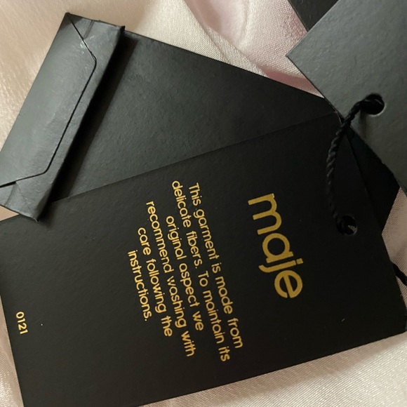 Tops - Picture 4 of 5